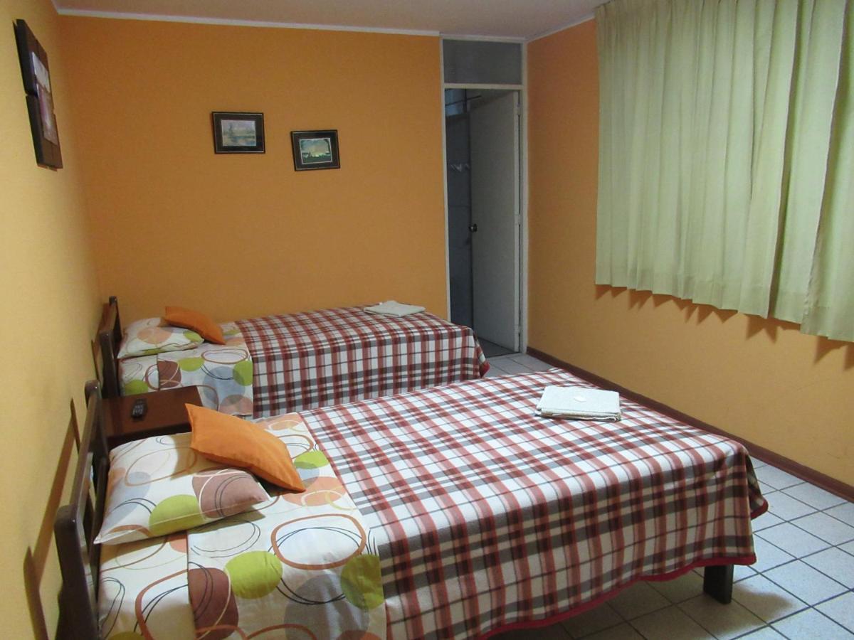 Kurmi Hostel Lima Airport Buitenkant foto