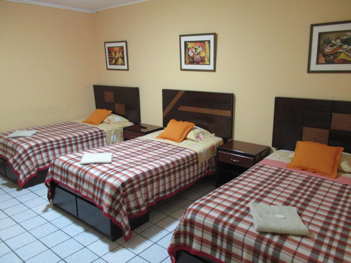 Kurmi Hostel Lima Airport Buitenkant foto