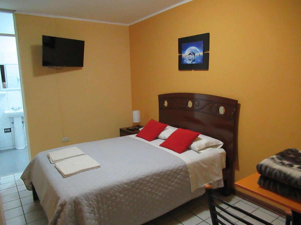 Kurmi Hostel Lima Airport Buitenkant foto