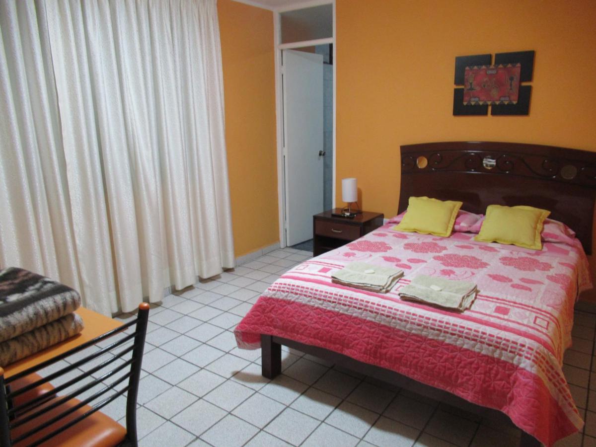 Kurmi Hostel Lima Airport Buitenkant foto