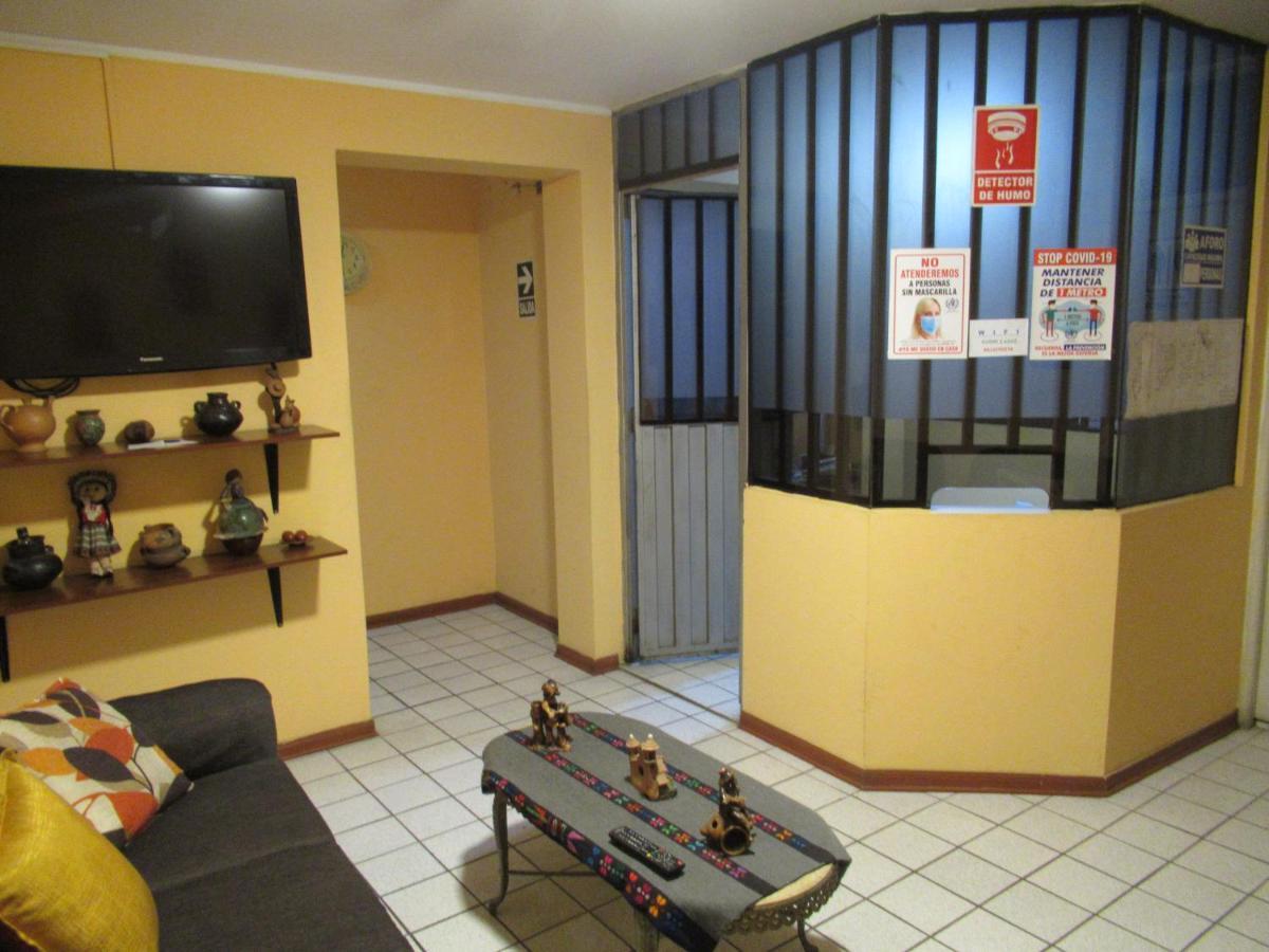 Kurmi Hostel Lima Airport Buitenkant foto