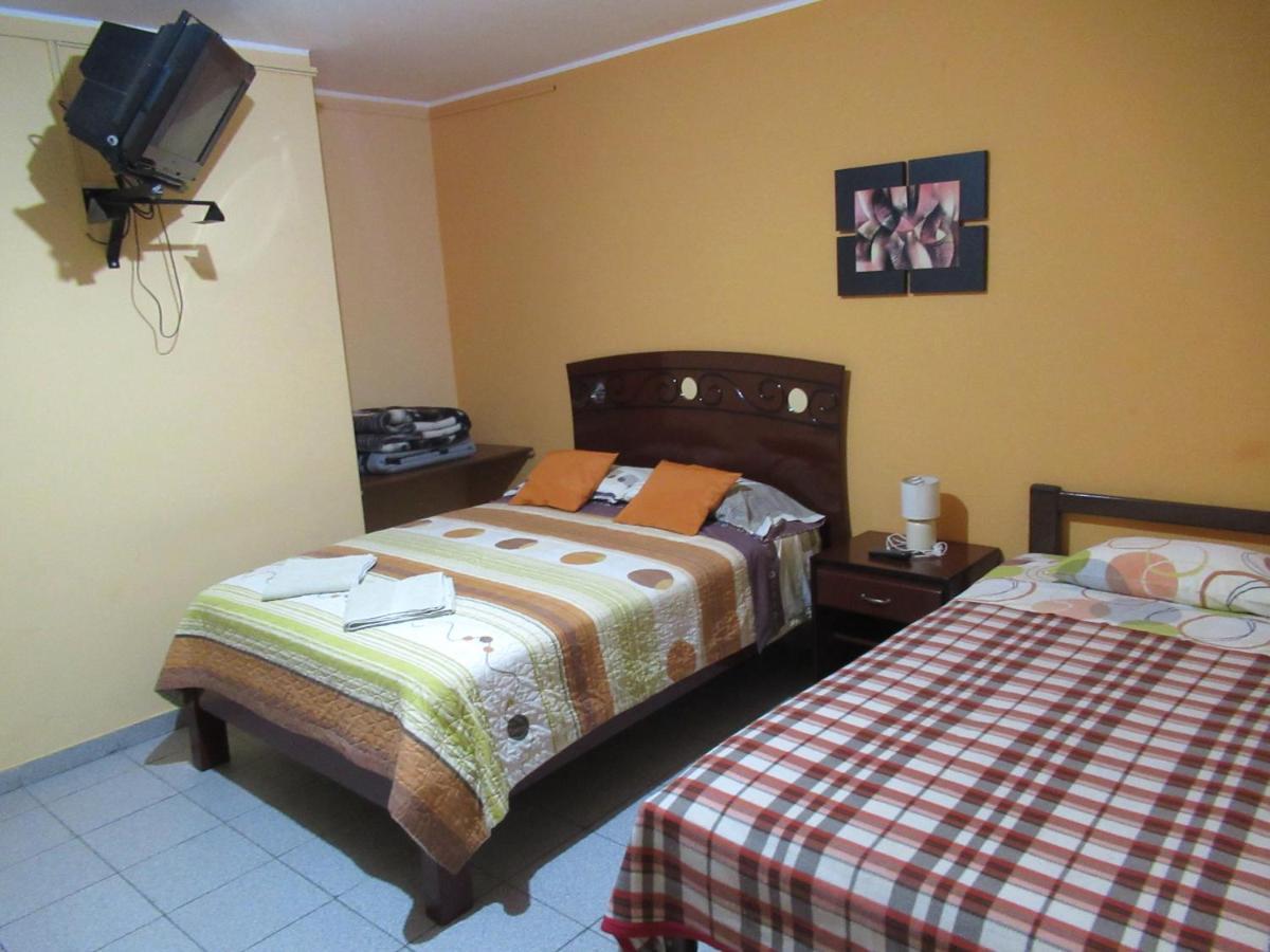 Kurmi Hostel Lima Airport Buitenkant foto